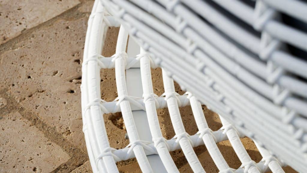 02907.01_Daybed Igloo_White Mushroom 15mm_Skyline_2