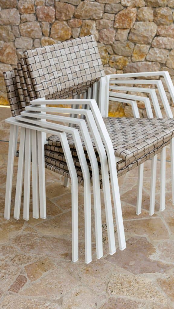 11005_Dining Armchair BREEZE_Seashell FF 30mm_Skyline_4