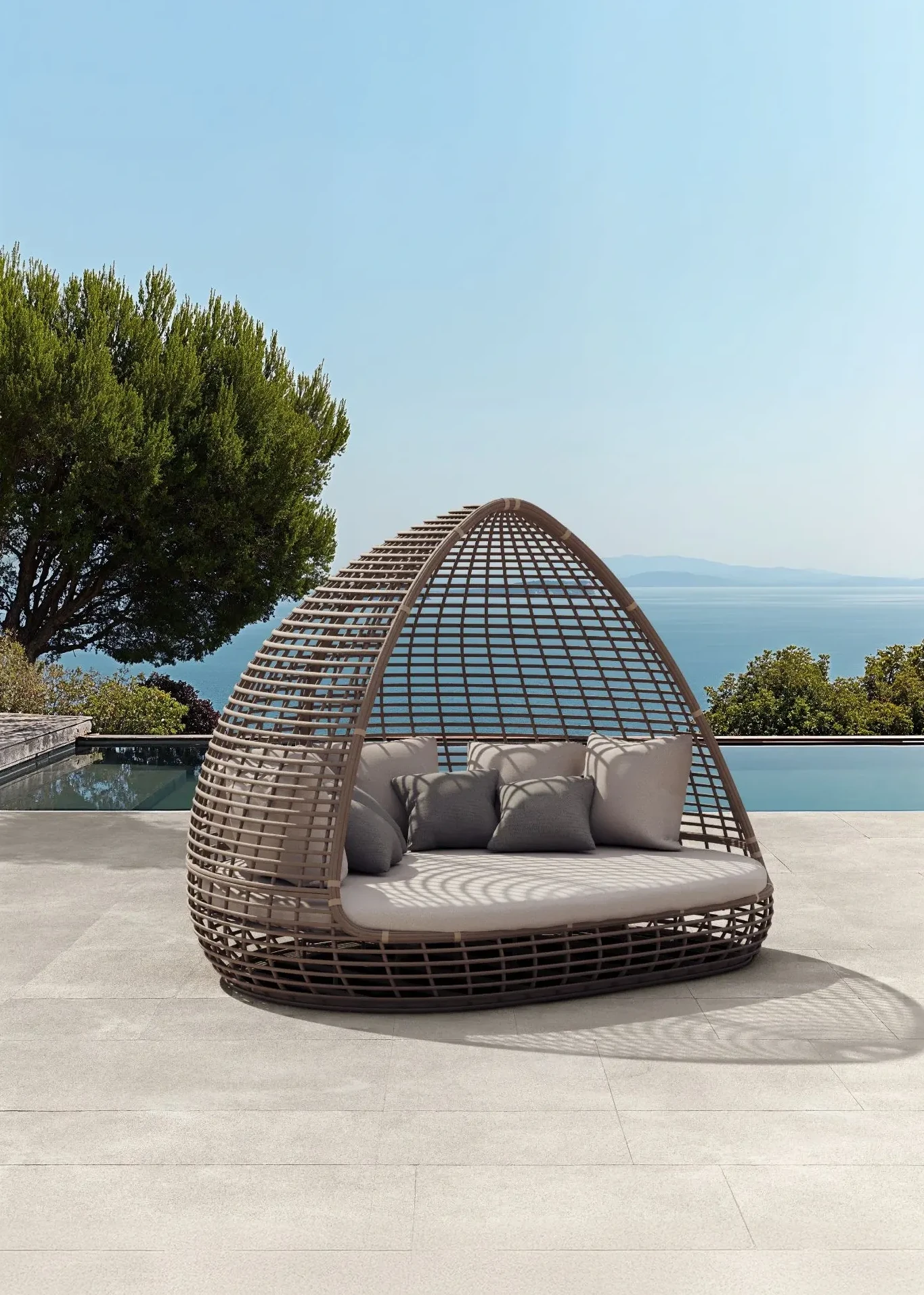 Shade Daybed Seashell