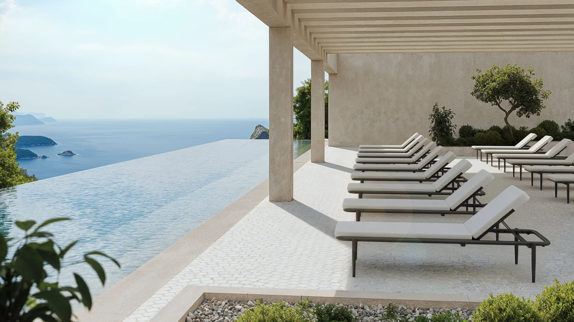 Terraza de hotel amueblada por Skyline Design