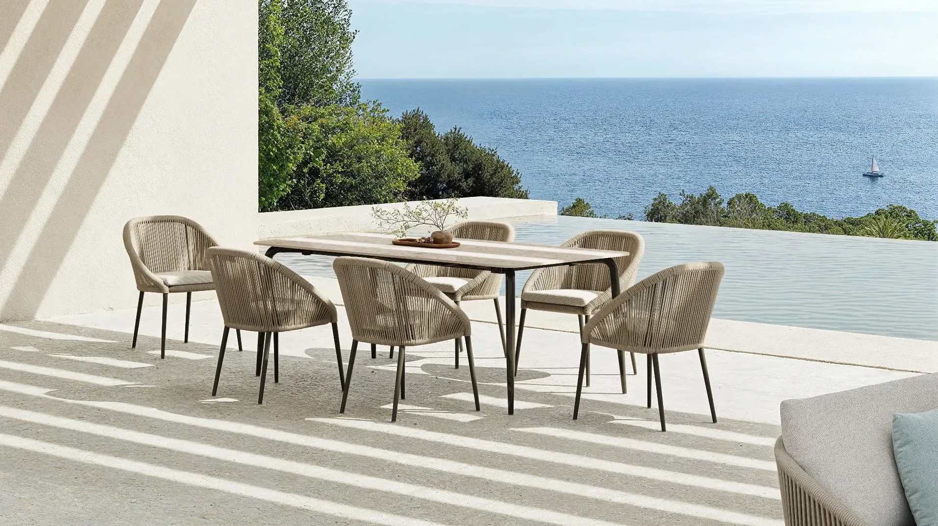 Terraza exterior con mobiliario Skyline Design