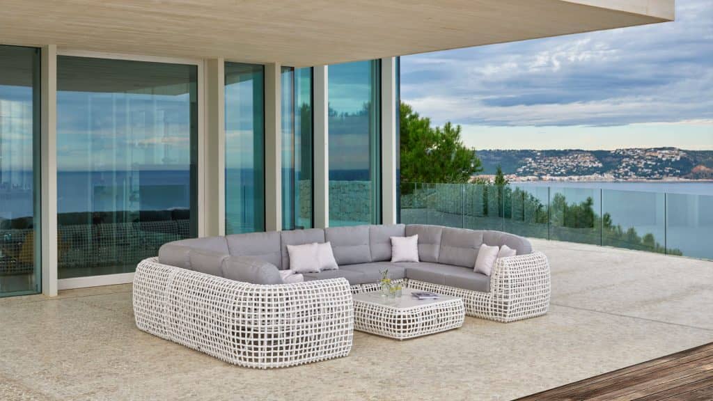 22380_Coffee Table Dynasty_White Mushroom 15mm_Skyline_4