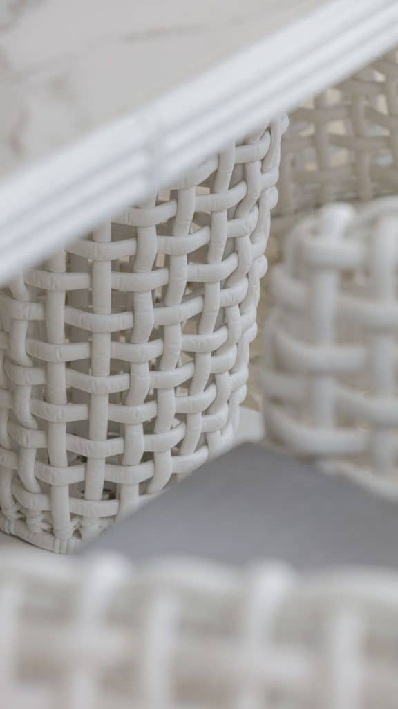 22460.01_Dining Table Dynasty_White Mushroom 15mm_Skyline_2