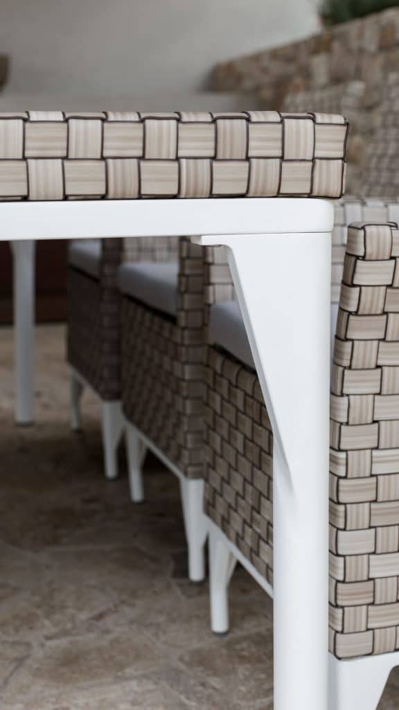 22936_Dining Table Brafta_Seashell FF 30mm_Skyline_2