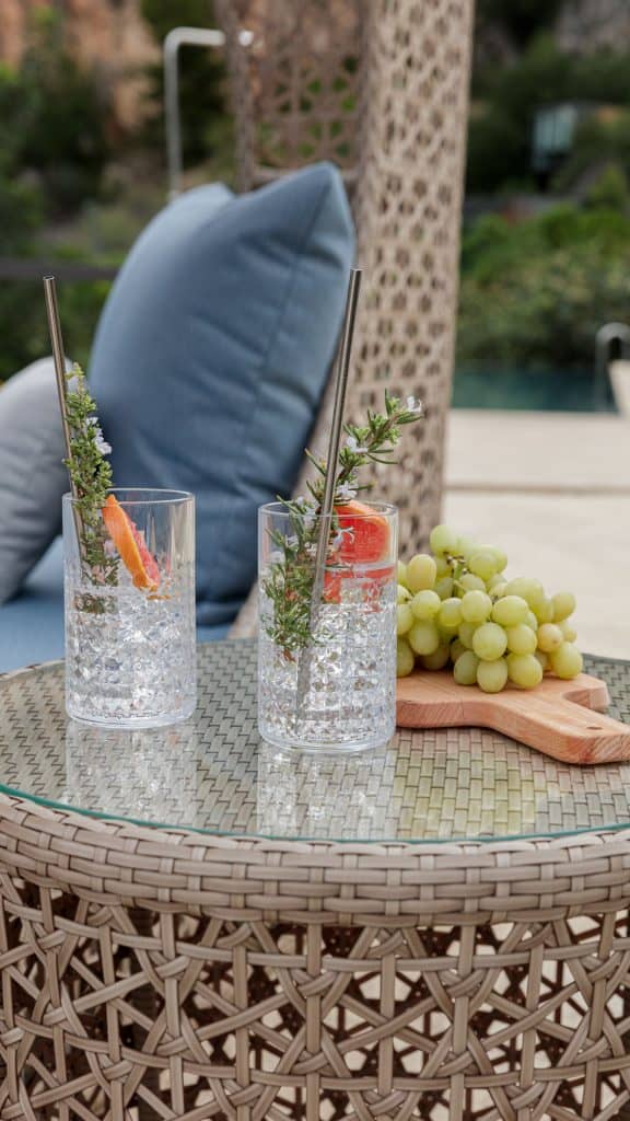 23280_Daybed Cube_Seashell 10mm_Skyline_2