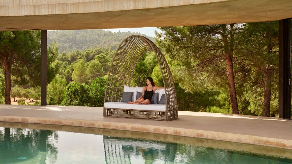 23500.01_Daybed Surabaya_Kubu Mushroom 15mm_Skyline_2