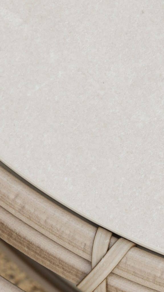 23507.01_Aux.Table Ganesha_Seashell Mushroom 15mm_Skyline_5