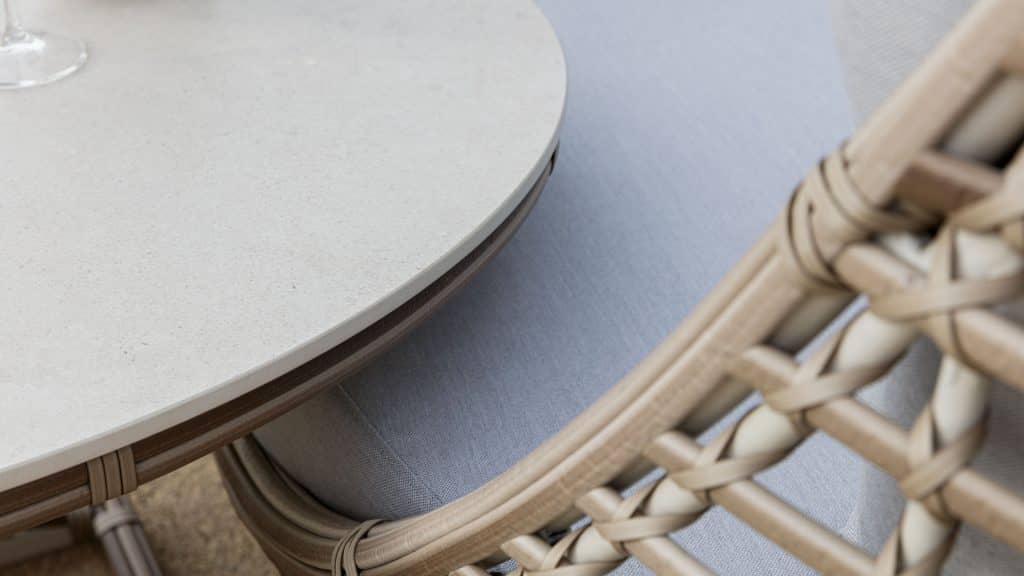 23507_Aux.Table Ganesha_Seashell Mushroom 15mm_Skyline_4