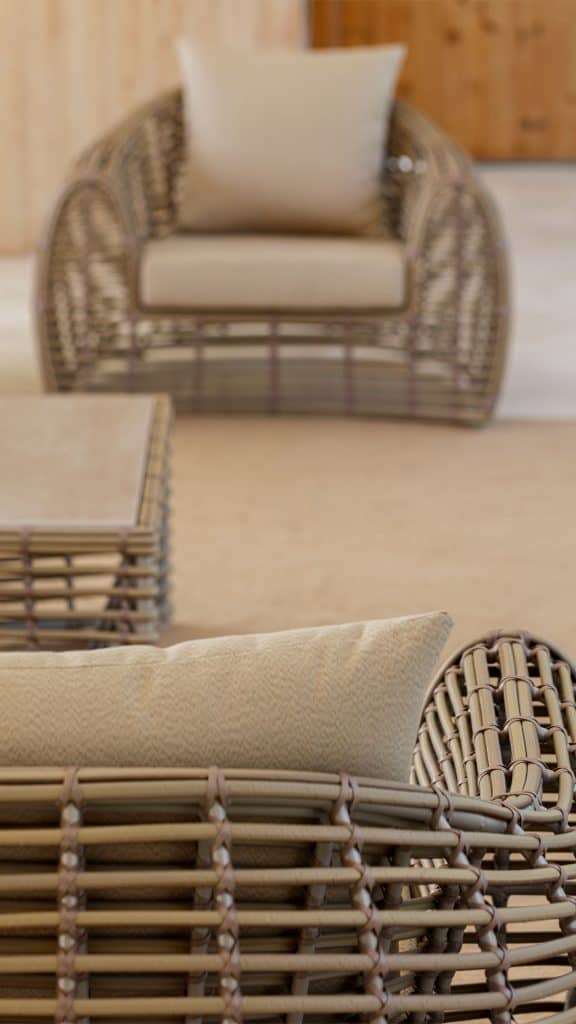 23661_ Armchair Ruby_Kubu Mushroom NP15mm_Skyline_2