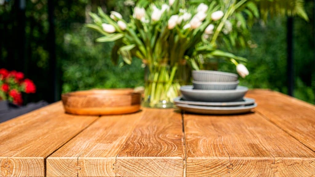 23712_Dining Table Alaska_Natural Teak_Skyline_3