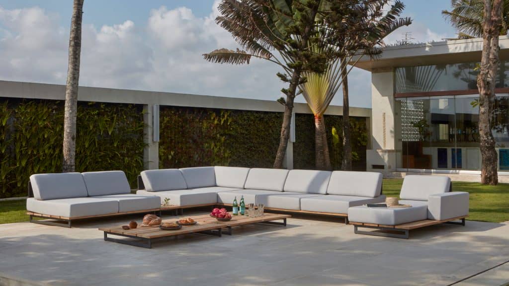 23715_Coffee Table Alaska_Natural Teak_Skyline_3