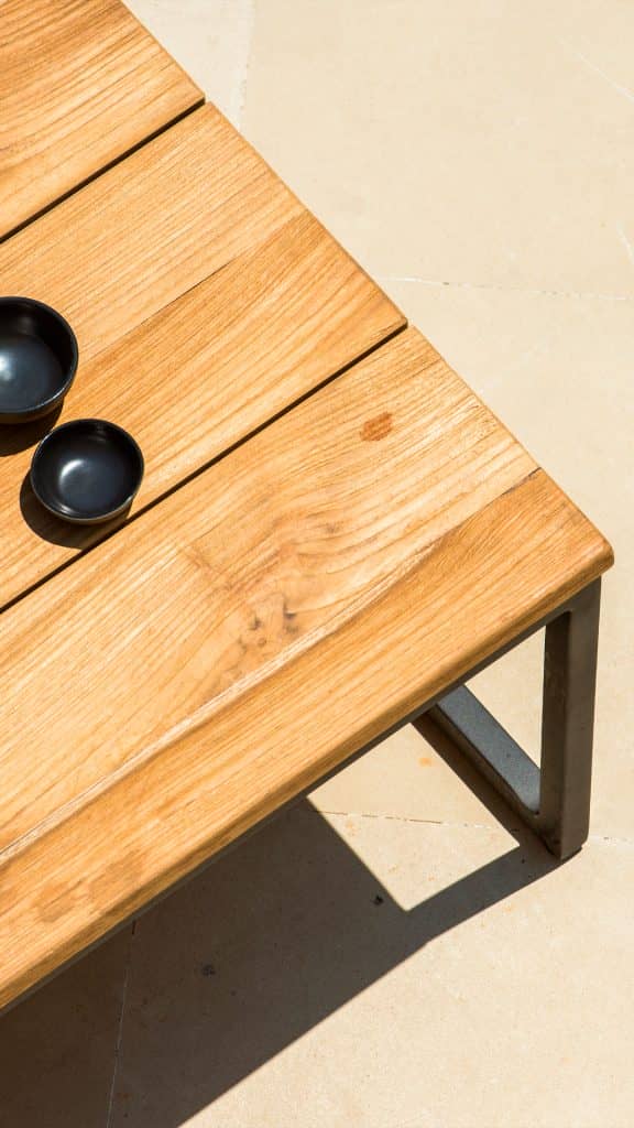 23804_Coffee Table Alaska_Natural Teak_Skyline_3