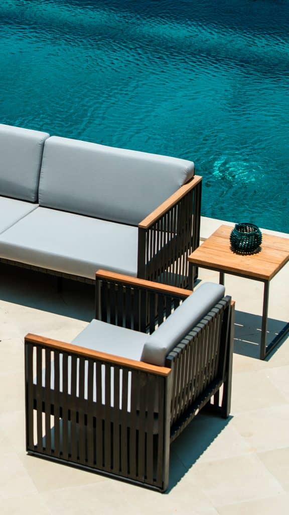 23805_Side Table Alaska_Natural Teak_Skyline_2