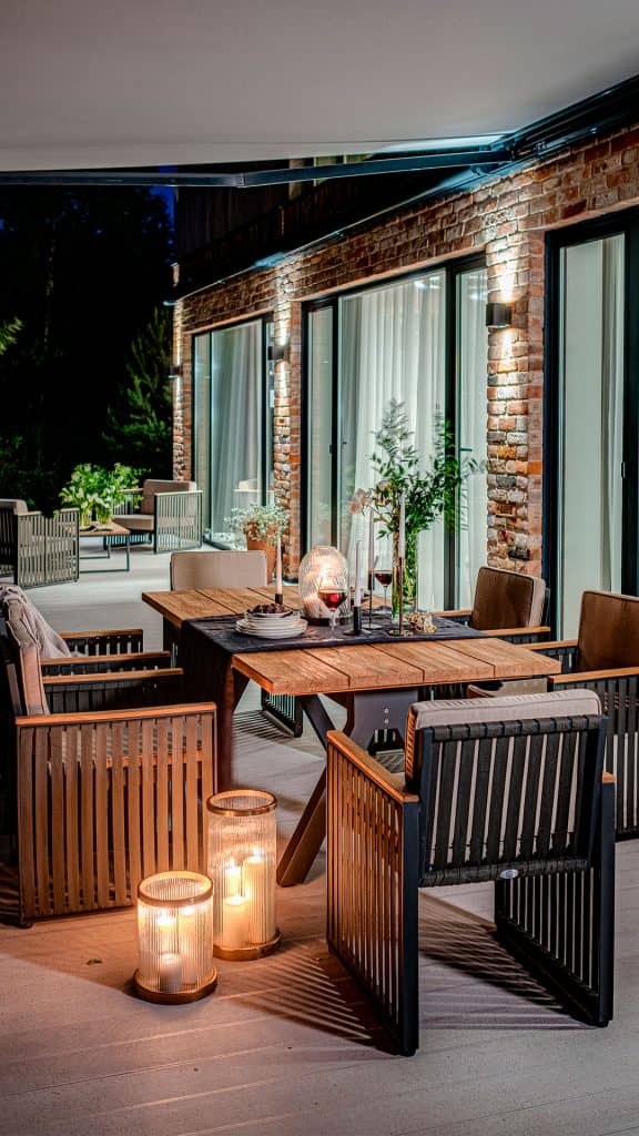 23810_Dining Armchair Horizon_Dark Grey Srap 35mm_Skyline_2