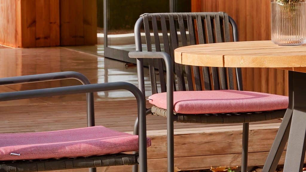 23818_Barstool-Ona_Dark-Grey-Strap-21mm_Skyline_5