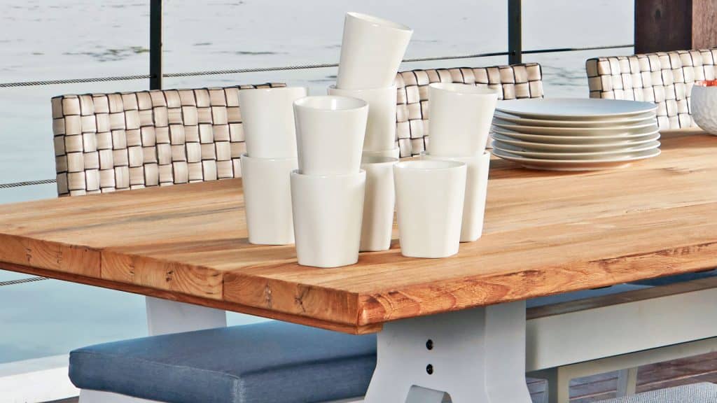 23871.02.02-Rect-DT-240-Alaska-White-Matte-Alum-Skyline-2