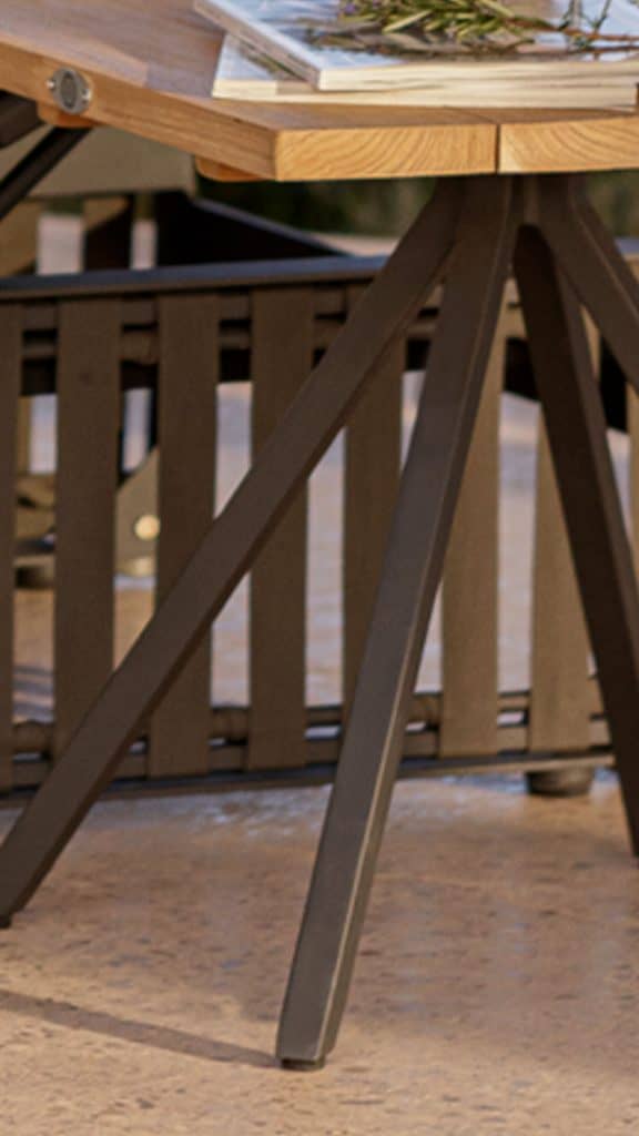 23875_Aux. Table Alaska_Natural Teak_Skyline_4