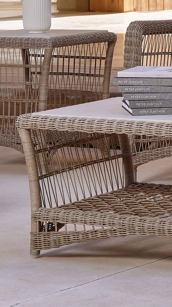 23884-Coffee-Table-Arena-Seashell-Polyrod-Skyline-Design-6