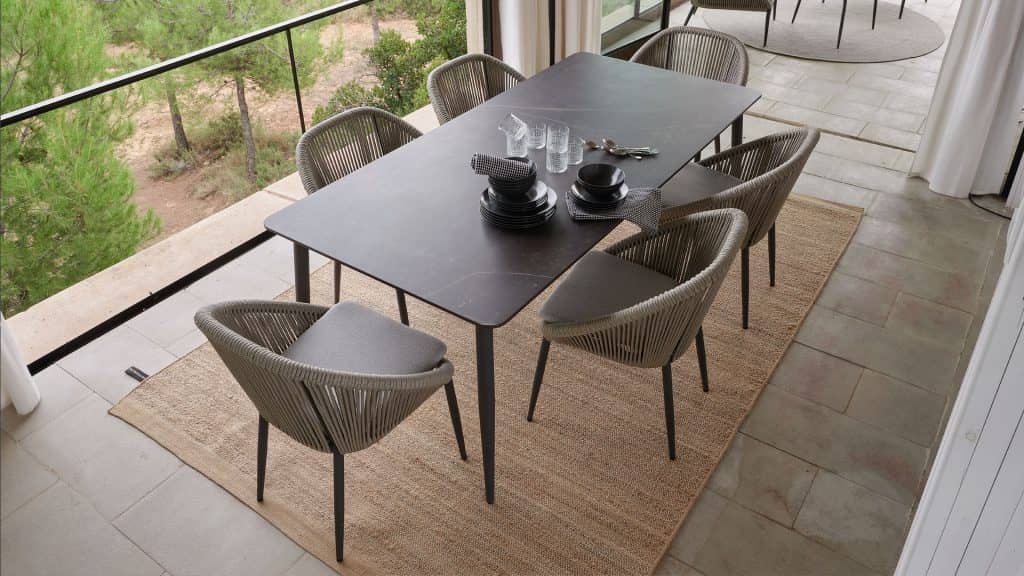 24178.01-Dining-Table-200-Carbon-Aluminum-Polyrope-Skyline-Design-3