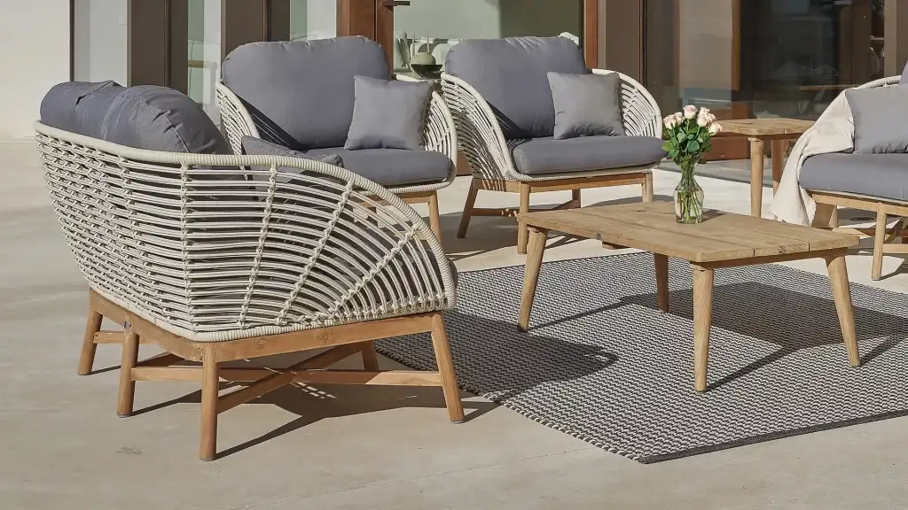 24192-Loveseat-Alaska-White-Wash-Polyrod-6mm-Skyline-Design-5