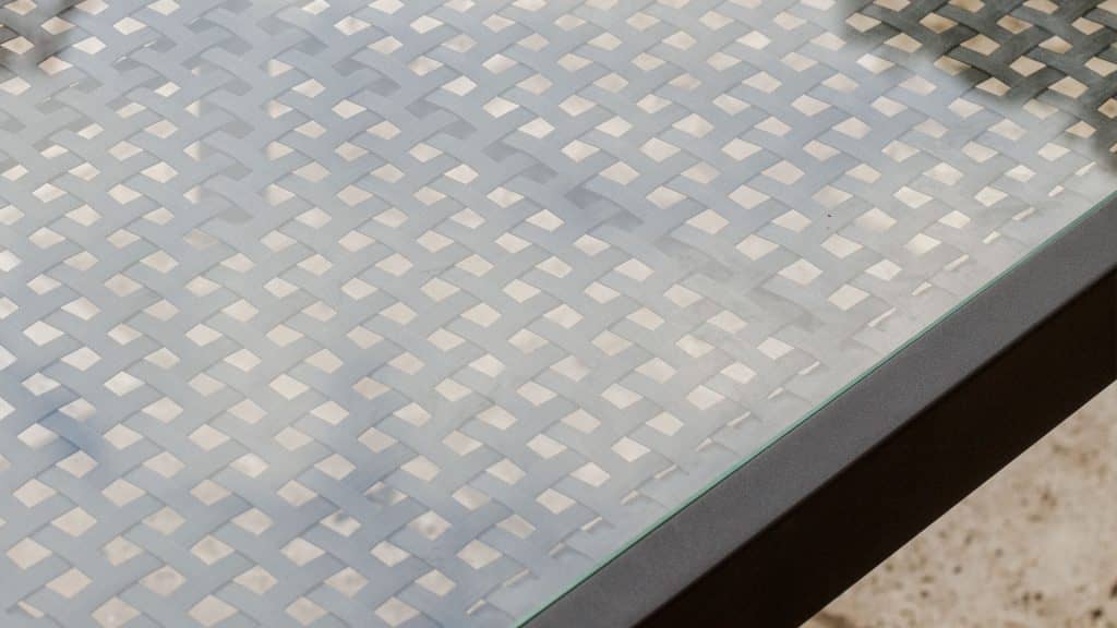 24307-SQ-Dining-Table-Ribs-Aluminum-Carbon-Skyline-Design-05