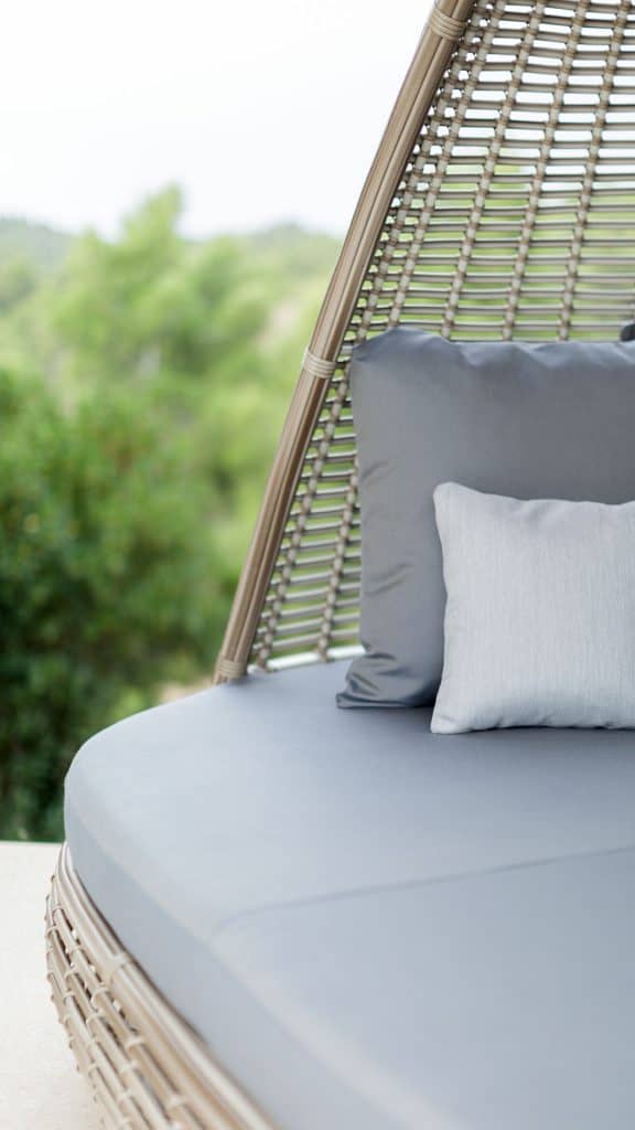 2973.02.02_Daybed Shade_Seashell Mushroom 15mm_Skyline_2