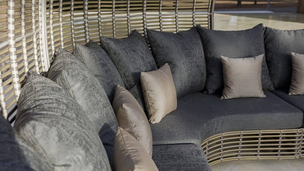 84871.01_Daybed Spartan_Kubu Mushroom 15mm_Skyline_02