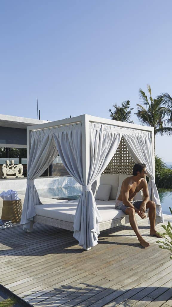 HEART_Skyline_SEASHELL FLAT-FLAT_18