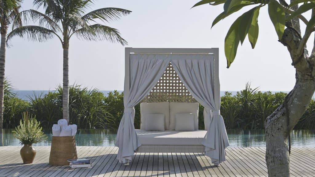 HEART_Skyline_SEASHELL FLAT-FLAT_19