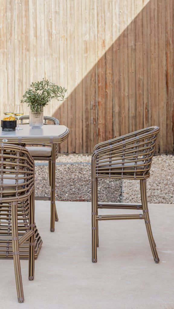 Ruby_Kubu Mushroom NP15mm_Skyline_06